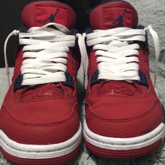 jordan retro 4 fiba on feet